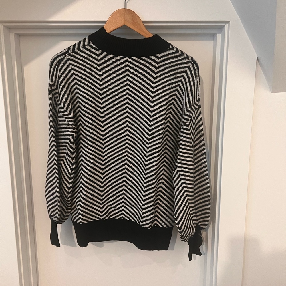 Black and White Chevron Turtleneck Sweater - Picture 4 of 6